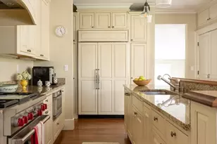 14 Elmwood Ave, Cambridge, MA 02138 - Photo 11