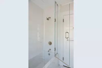 14 Elmwood Avenue, Cambridge, MA 02138 - Photo 23