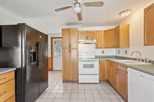 6 Kennedy Wy, Templeton, MA 01436 - Photo 11