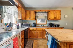 102 Canton St, Fitchburg, MA 01420 - Photo 13