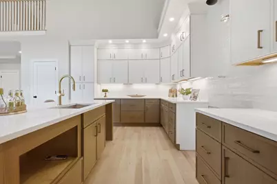 143 Essex Street #143, Middleton, MA 01949 - Photo 5