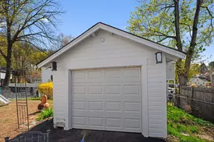 17 Currier Ave, Haverhill, MA 01830 - Photo 19