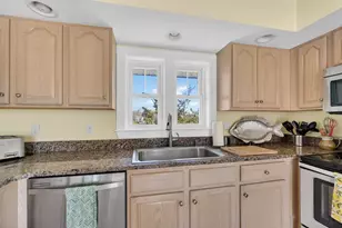 63 Edgewater Dr, Wareham, MA 02571 - Photo 21
