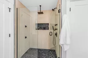 442 Lowell Ave, Newton, MA 02460 - Photo 27