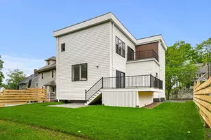 77 Wolcott St, Medford, MA 02155 - Photo 41