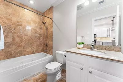 655 E 2nd #102, Boston, MA 02127 - Photo 17