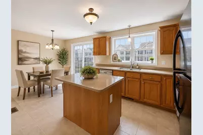 1975 Middlesex St #33, Lowell, MA 01851 - Photo 3