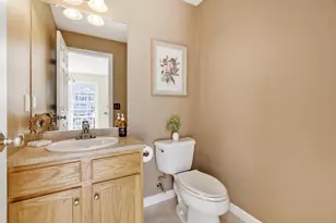 1975 Middlesex St, Lowell, MA 01851 - Photo 5