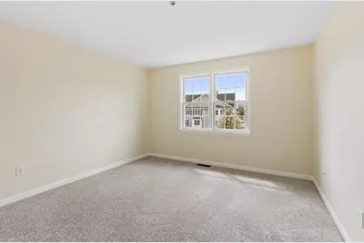 1975 Middlesex St #33, Lowell, MA 01851 - Photo 17