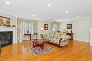 172 Bright St, Waltham, MA 02453 - Photo 9