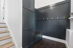 17 Manning St, Medford, MA 02155 - Photo 13