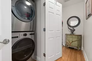 62 Winthrop St, Boston, MA 02119 - Photo 15