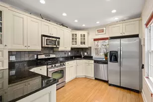 62 Winthrop St, Boston, MA 02119 - Photo 9