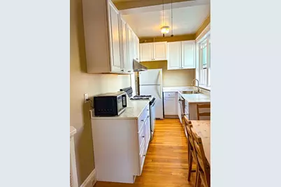 1633 Commonwealth Ave #12, Boston, MA 02135 - Photo 3