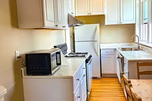 1633 Commonwealth Ave, Boston, MA 02135 - Photo 3
