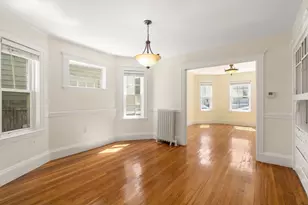 16 Woodlawn St, Boston, MA 02130 - Photo 9
