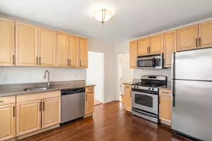 16 Woodlawn St, Boston, MA 02130 - Photo 11