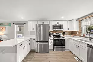 79 Crystal Lake Dr, Carver, MA 02330 - Photo 13