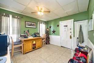4 Oliver St, Fall River, MA 02724 - Photo 25