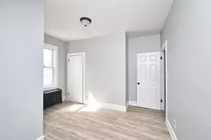 4 Oliver St, Fall River, MA 02724 - Photo 13