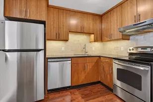 30 Monument Sq, Boston, MA 02129 - Photo 9