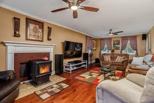 34 Jeffrey, Fitchburg, MA 01420 - Photo 3