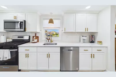 1501 E Rodney French Blvd, New Bedford, MA 02744 - Photo 13