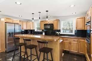 21 Bedford Dr, Grafton, MA 01536 - Photo 15