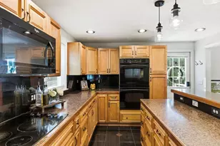 21 Bedford Dr, Grafton, MA 01536 - Photo 17