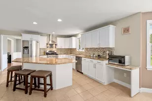 16 Heather Ln, Southborough, MA 01772 - Photo 17