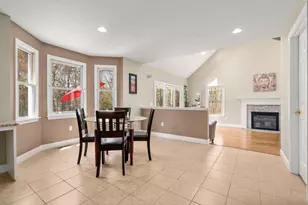16 Heather Ln, Southborough, MA 01772 - Photo 19