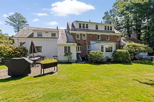 443 Chestnut, Newton, MA 02468 - Photo 3