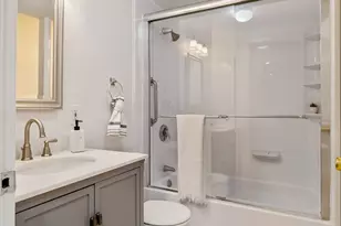486 Beacon St, Boston, MA 02115 - Photo 21