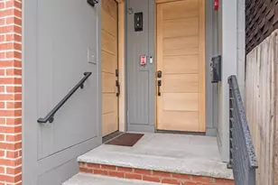 776 E 6th St, Boston, MA 02127 - Photo 27