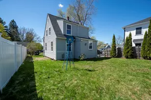 62 Frankfort St, Fitchburg, MA 01420 - Photo 25