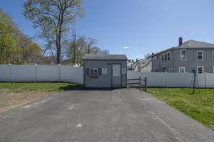 62 Frankfort St, Fitchburg, MA 01420 - Photo 27