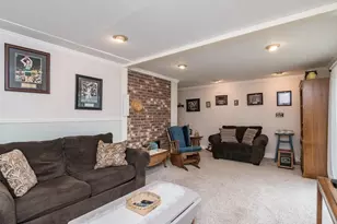 10 Hidden Pond Ln, Northfield, MA 01360 - Photo 31