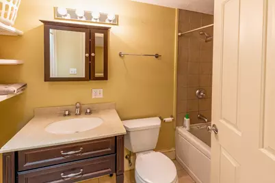 310 Court St #2, Plymouth, MA 02360 - Photo 9