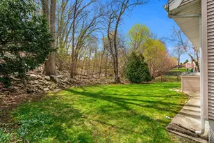 14 Wilson Rd, Wakefield, MA 01880 - Photo 17