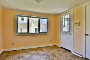 50 Roy St, Northbridge, MA 01588 - Photo 15