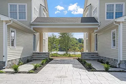 206 W Main St #8, Georgetown, MA 01833 - Photo 3