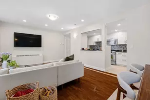 13 Bowdoin St, Boston, MA 02114 - Photo 5