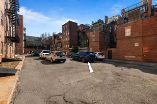 13 Bowdoin St, Boston, MA 02114 - Photo 11