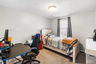 35 Boutelle St, Leominster, MA 01453 - Photo 23
