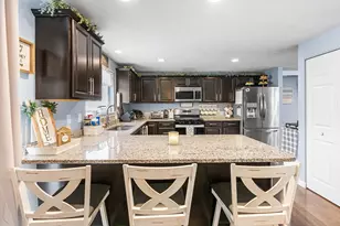 35 Boutelle St, Leominster, MA 01453 - Photo 5