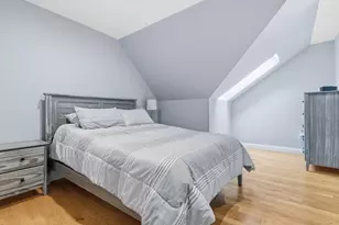 65 Chelsea St, Boston, MA 02129 - Photo 19