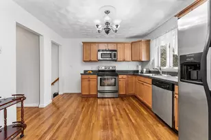 1 Hayward St, Ipswich, MA 01938 - Photo 3