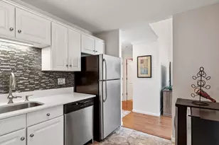 25 Sturbridge Hill Rd, Sturbridge, MA 01566 - Photo 9