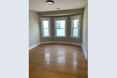 70 Frederick Ave #70, Medford, MA 02155 - Photo 5