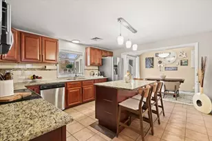 198 Highland St, Taunton, MA 02780 - Photo 21